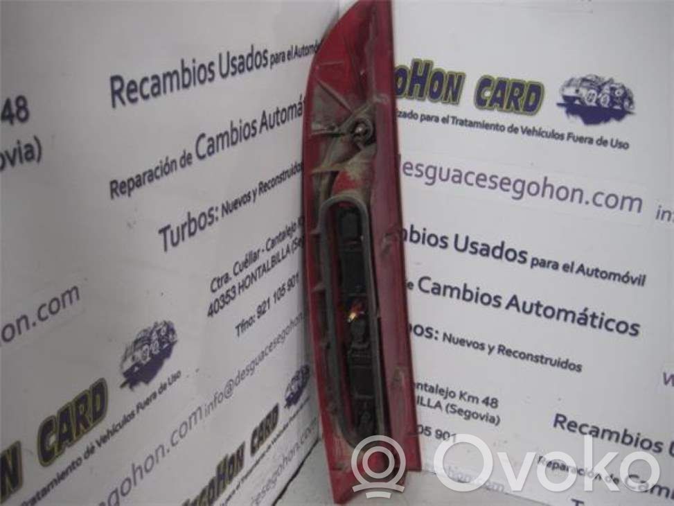 Renault Kangoo I Takavalon polttimo 