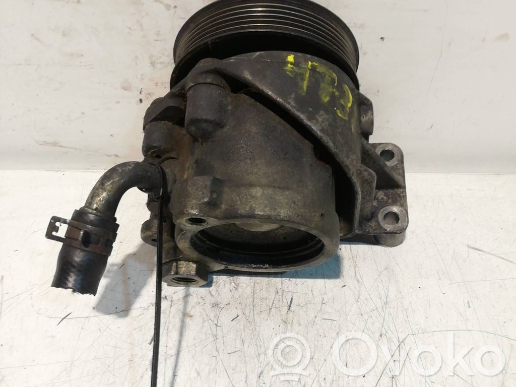 Ohjaustehostimen pumppu   7846075,7846075