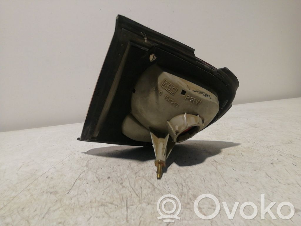 Lámpara de faros/luces traseros   93AG15K258,6702294