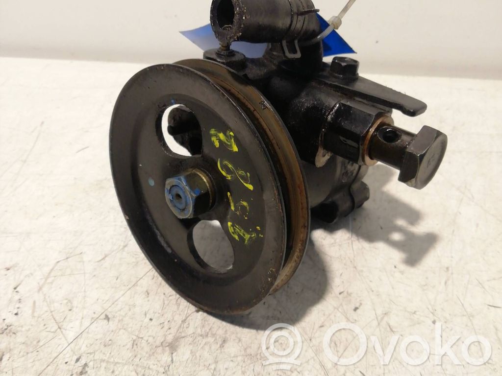 Hyundai Santamo Ohjaustehostimen pumppu 