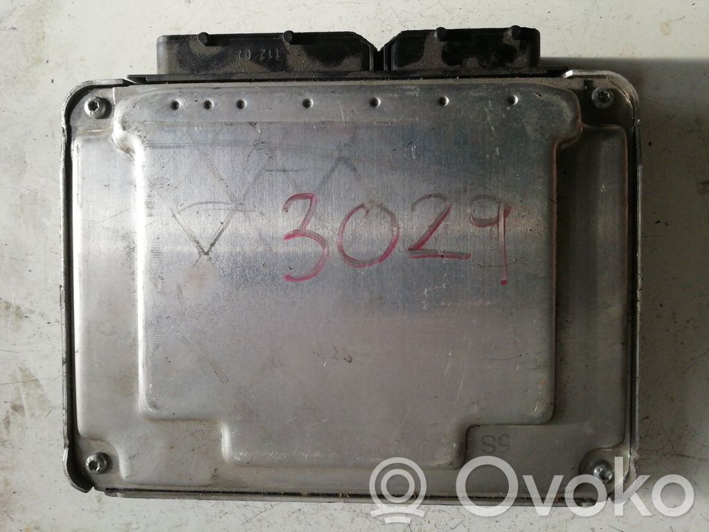 Volkswagen Polo III 6N 6N2 6NF Unitate control motor/modul ECU 
