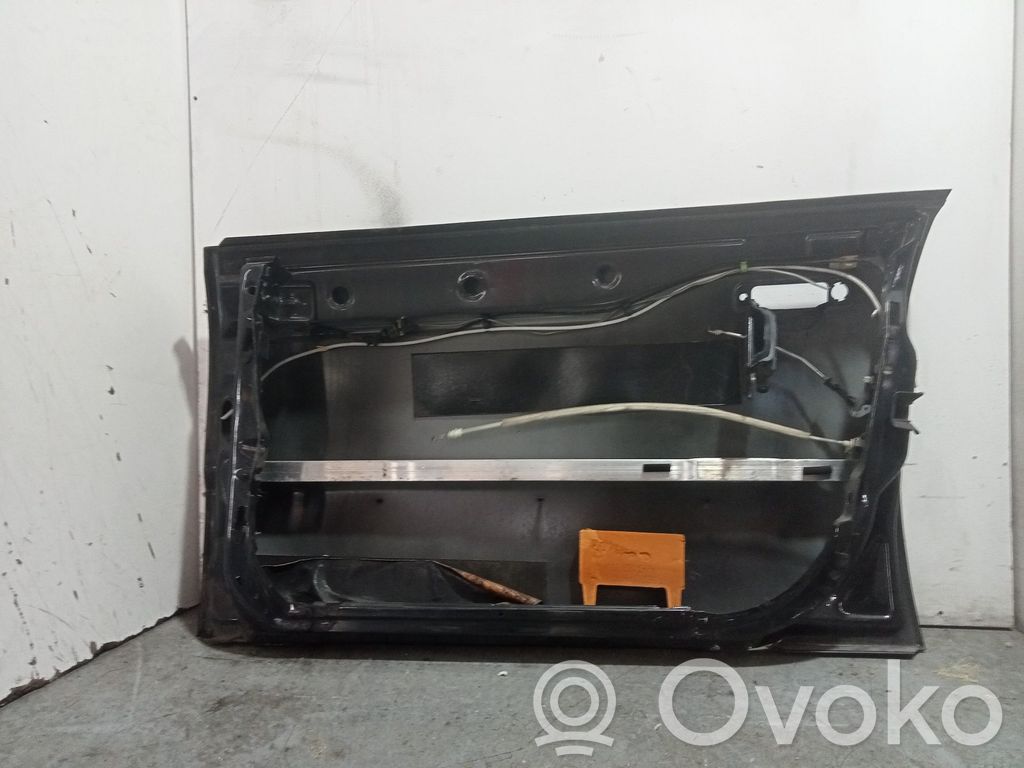 Porte avant   8D0831052C