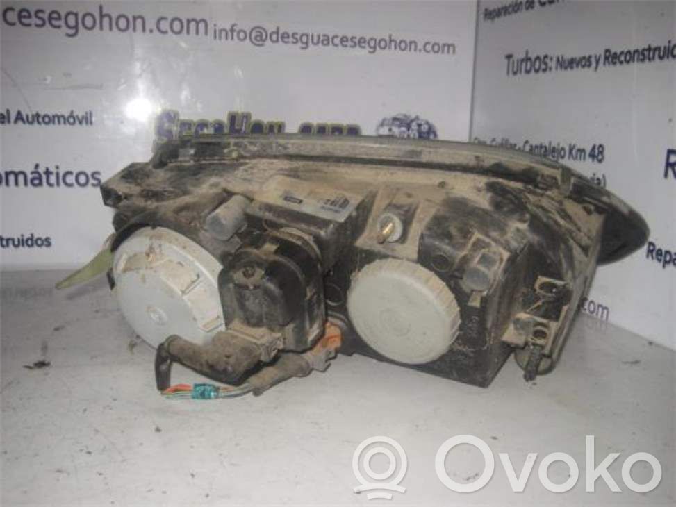 Renault Safrane Phare frontale 