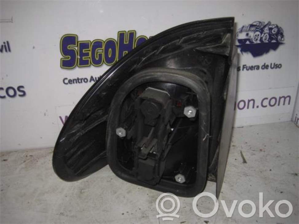 Lámpara de faros/luces traseros   7700820051