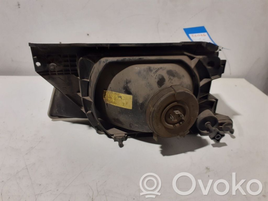 Opel Kadett E Phare frontale 