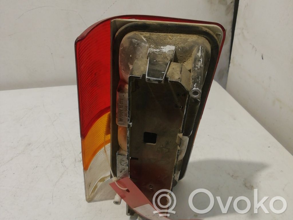 Ampoule, feu stop / feu arrière   19709334
