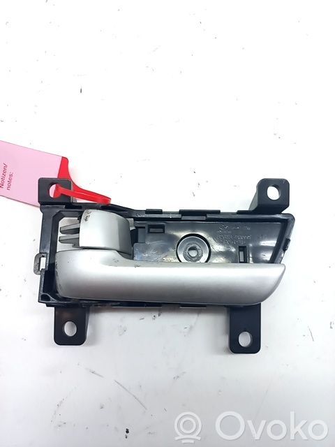 Manecilla interna de puerta corredera   826102P000XMH