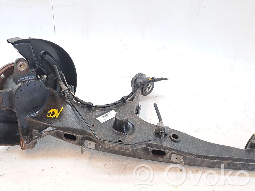 Volkswagen Transporter - Caravelle T5 Fuso a snodo con mozzo ruota posteriore 