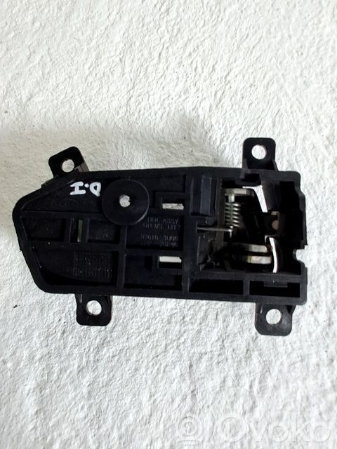 Manecilla interna de puerta corredera   826103U000