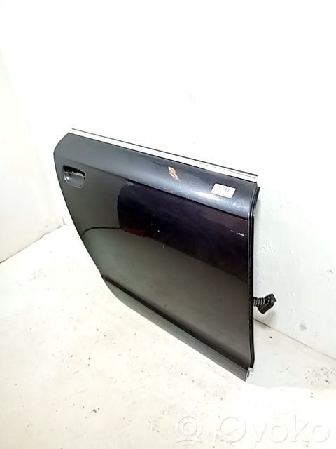 Puerta trasera   4F0833052G