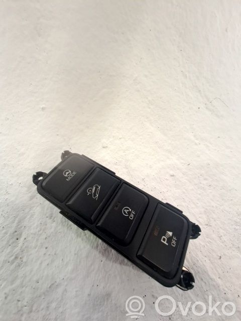 Hyundai Tucson TL Boutons / interrupteurs volant
