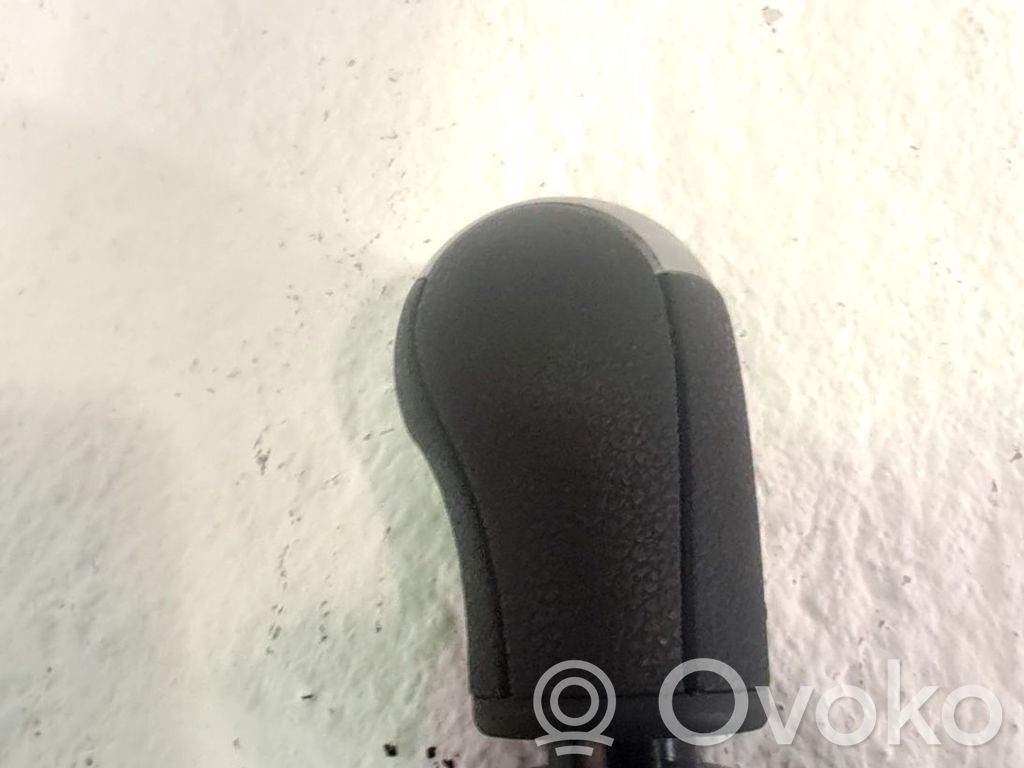 Ford Focus Rivestimento in pelle/manopola della leva del cambio