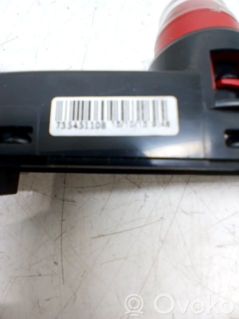 Comutator lumini pericol   735451108