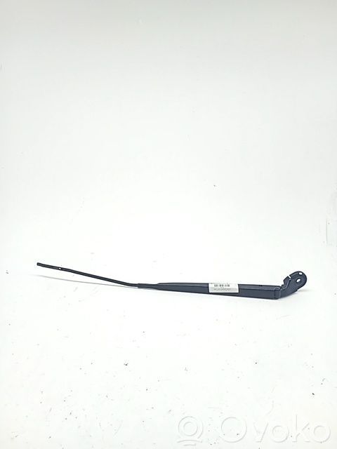 Brazo del limpiaparabrisas delantero   1611871580