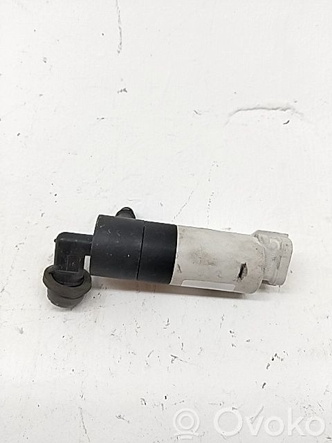 Windscreen/windshield washer pump   12802440