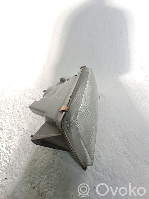 Phare frontale   3530060A31000