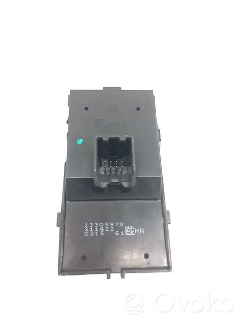 Interruptor del elevalunas eléctrico   13305978