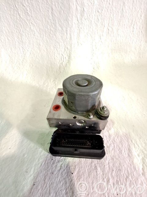 ABS-pumppu   1682589580