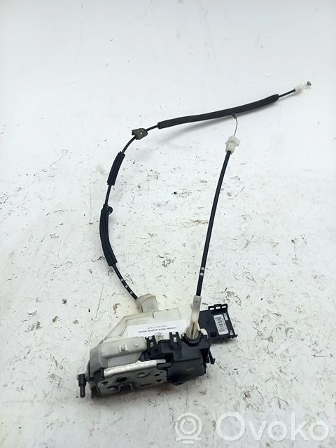 Cerradura de puerta delantera   9136GJ
