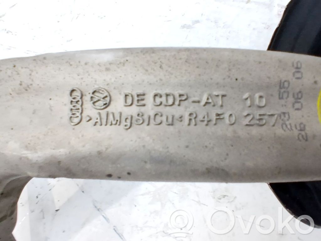 Mangueta de dirección de rueda delantera   4F0407253H