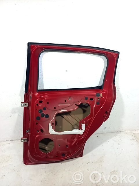 Aizmugurējās durvis   9855229280