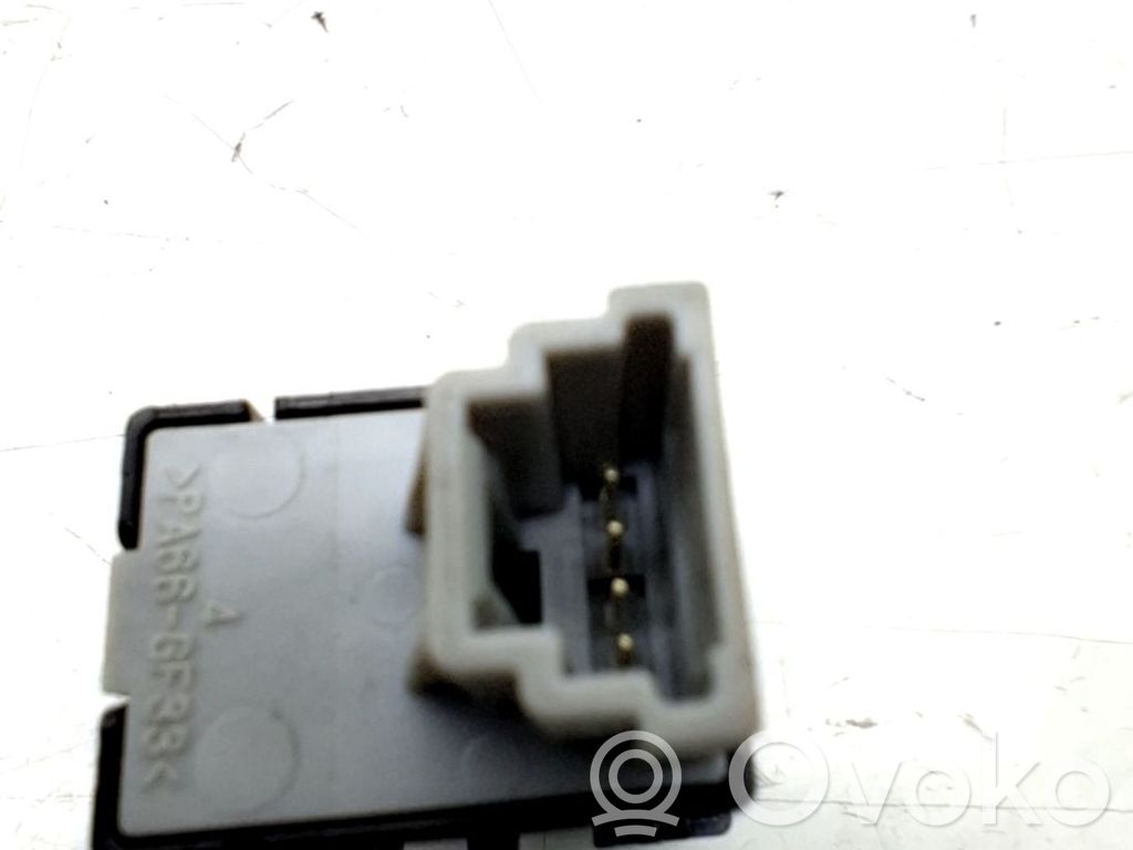 Subaru Legacy Other switches/knobs/shifts 