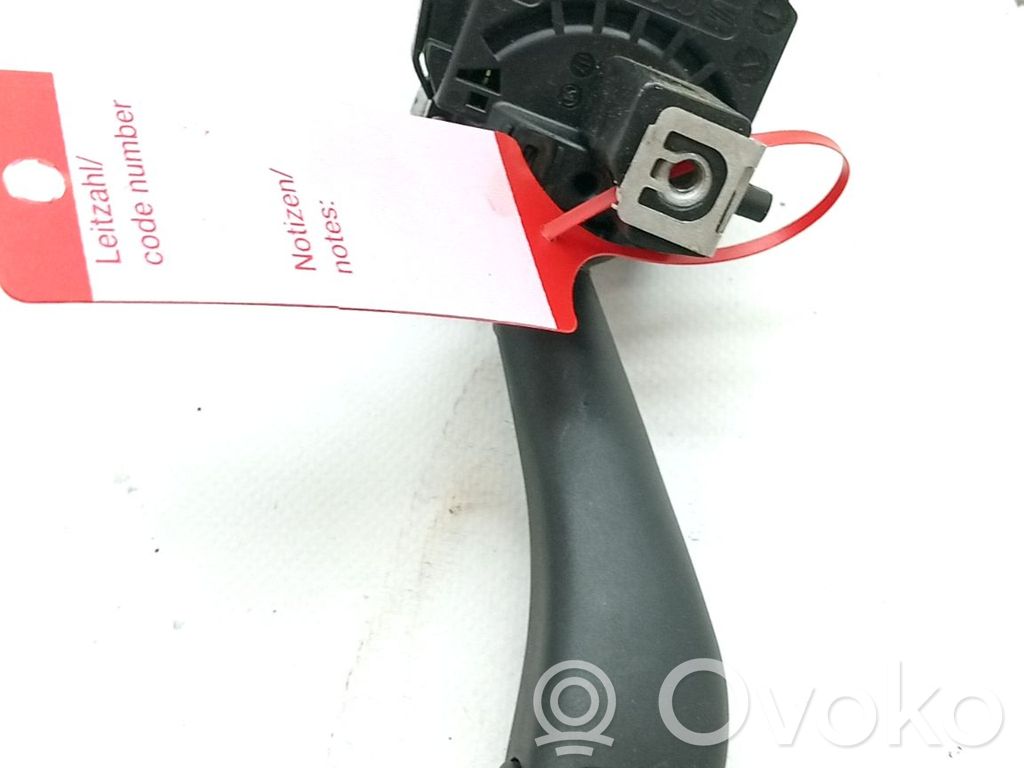 Manetă ștergător parbriz   1K0953519A