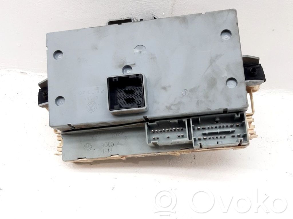 Module de fusibles   60698109