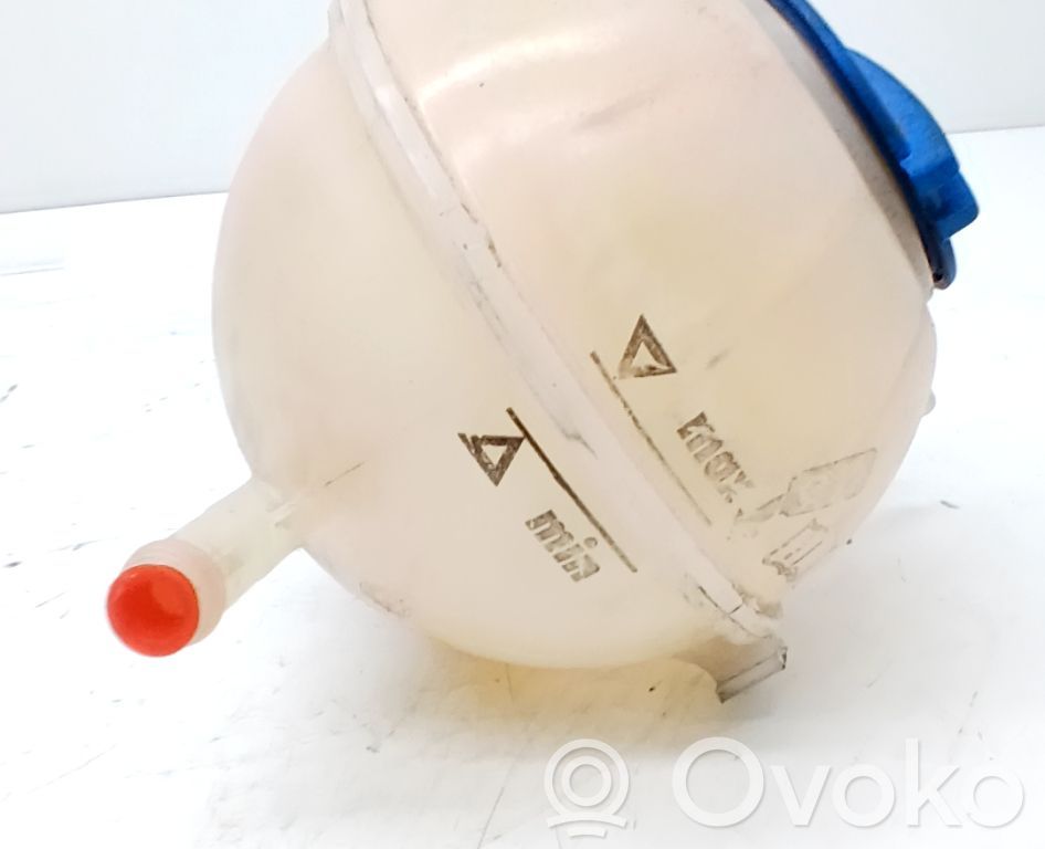 Vase d'expansion / réservoir de liquide de refroidissement   6Q0121407B