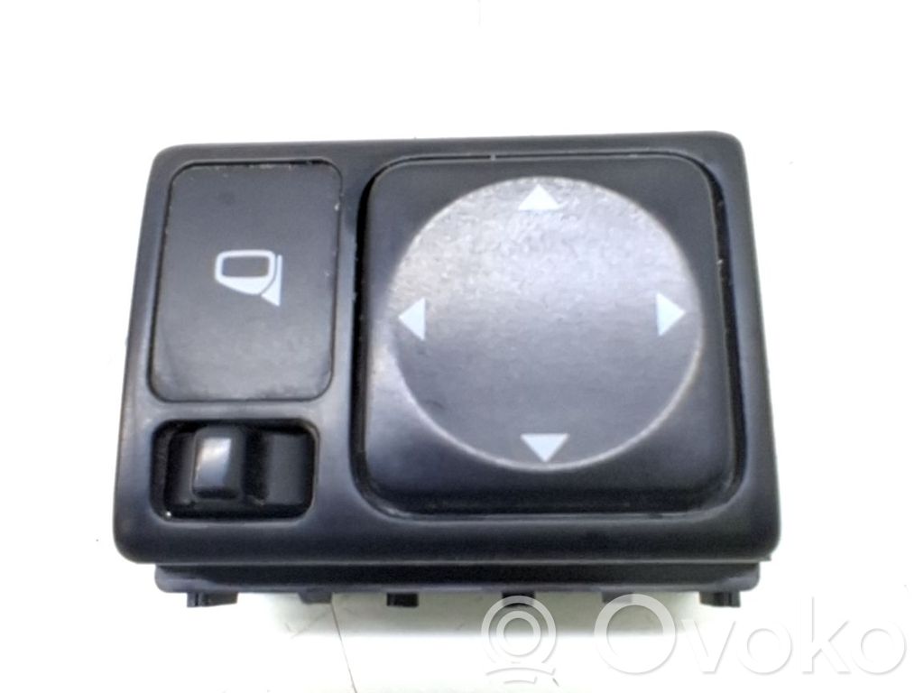 Interruttore specchietto retrovisore   25570CT01B