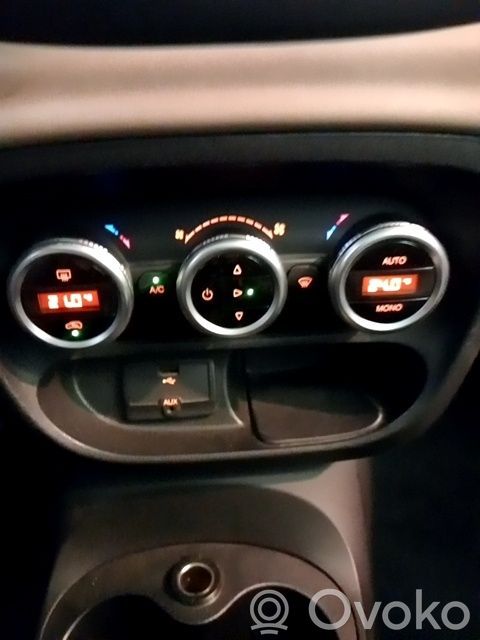 Fiat 500L Unidad de control climatización