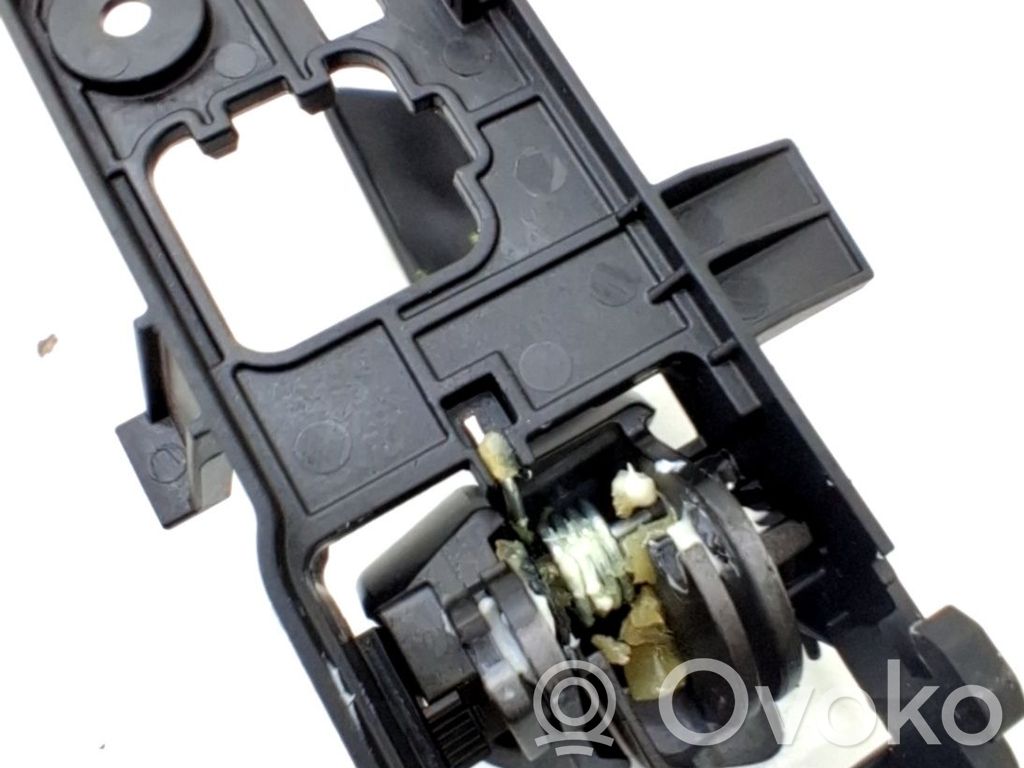 Manecilla interna puerta trasera   82620G6000CA