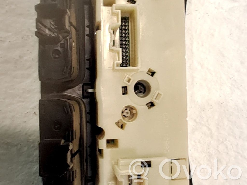 Ford Kuga I Climate control unit 
