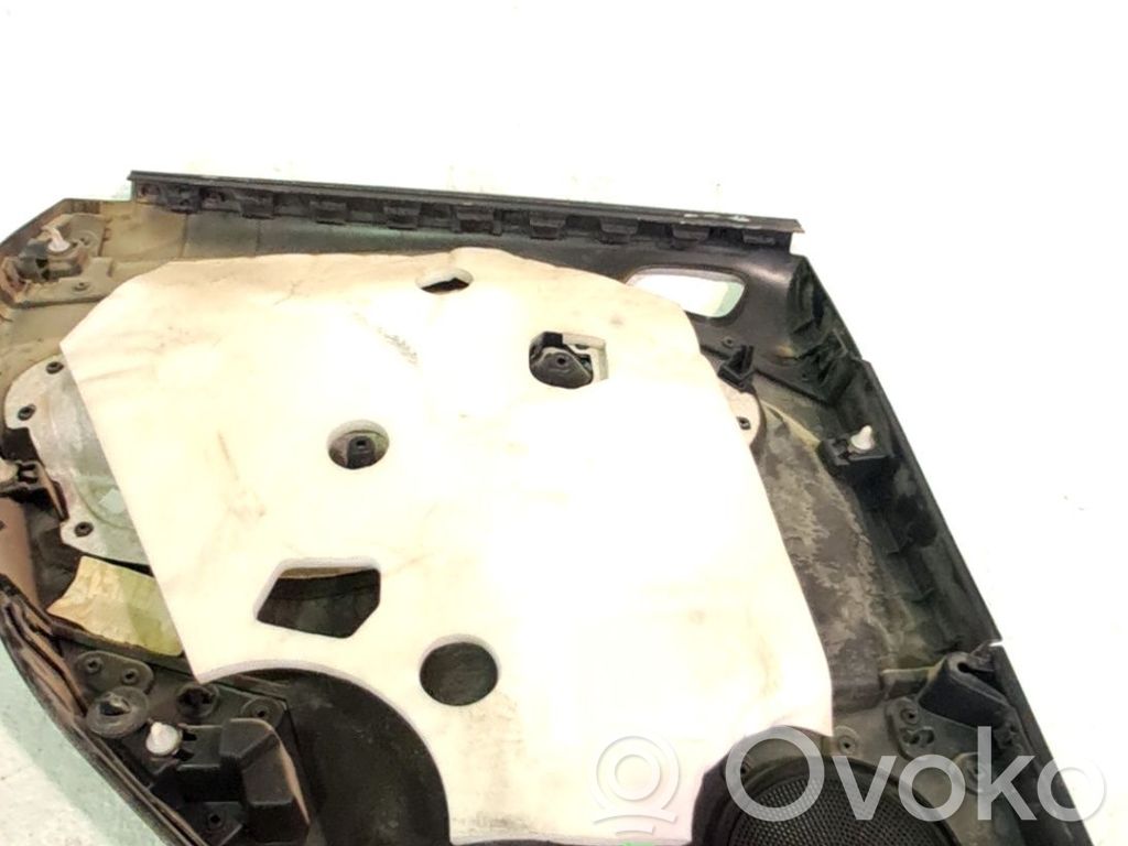 Ford Kuga I Takaoven verhoilu 