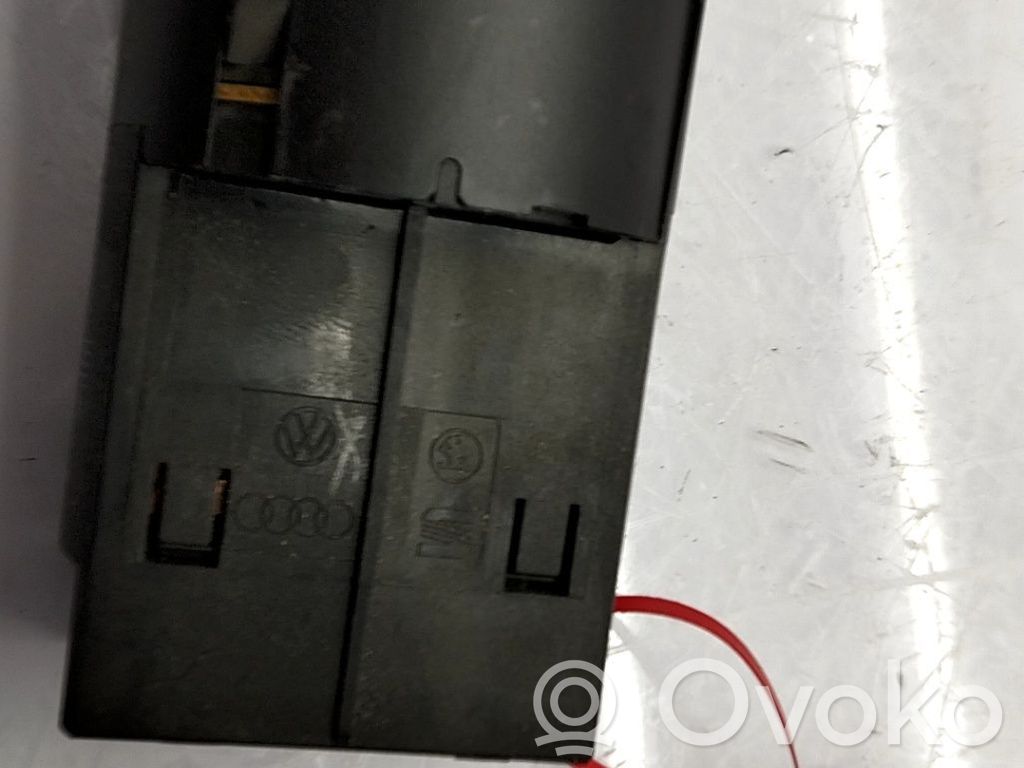 Interruptor de luz   6Q0941531C20H