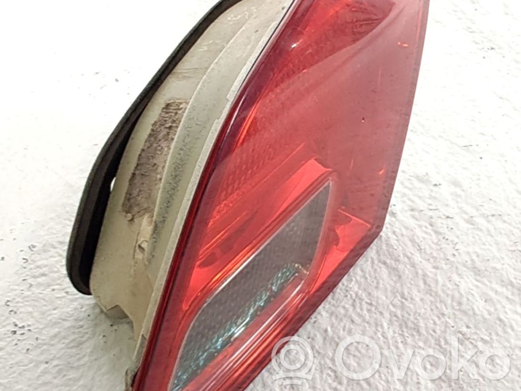 Opel Astra J Spuldzīte 