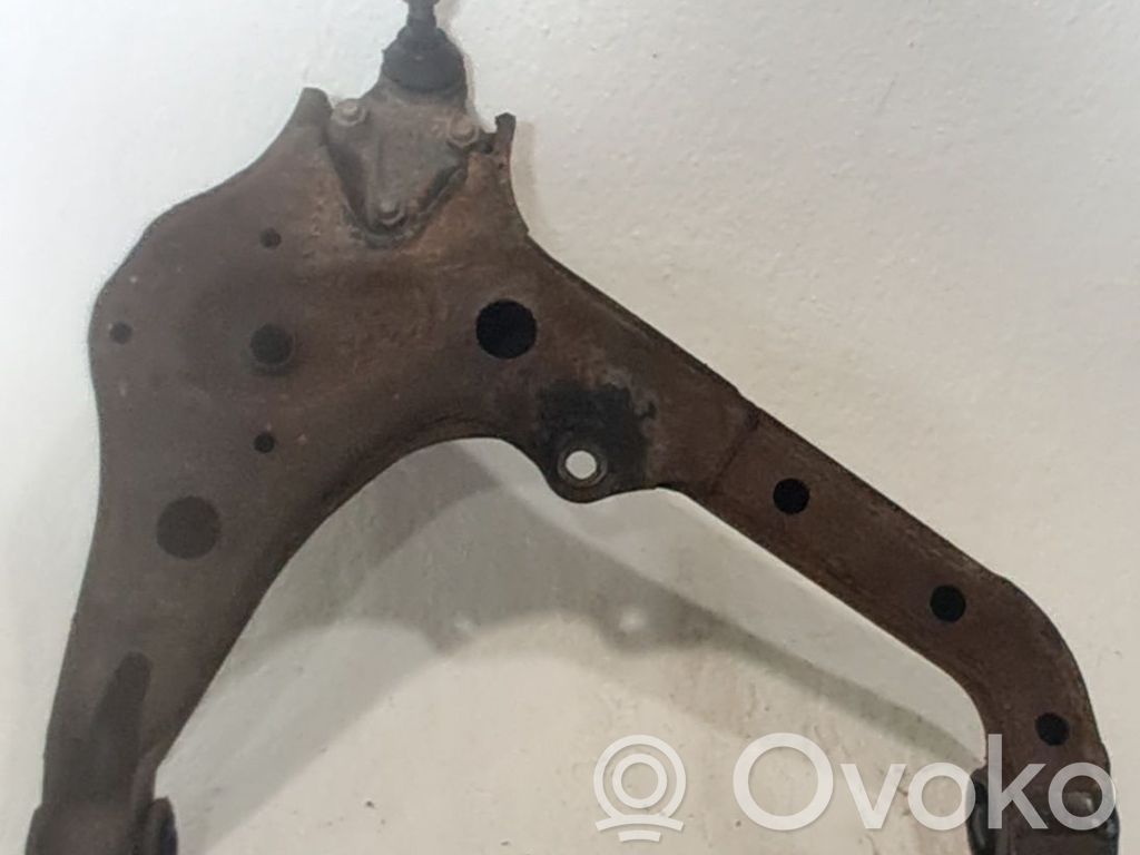 Suzuki Vitara (ET/TA) Dolny wahacz przedni 