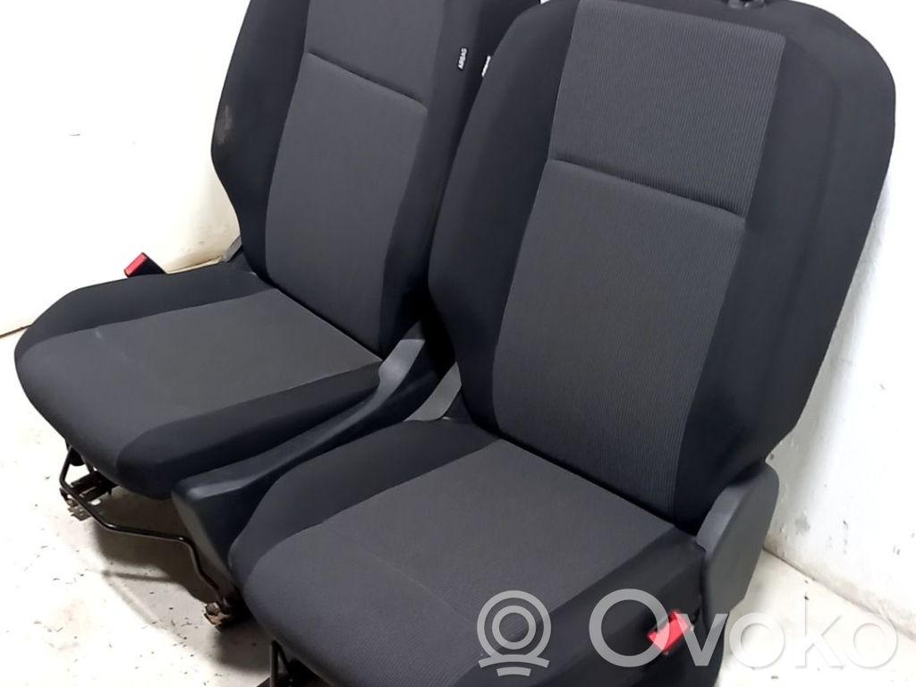Opel Vivaro Istuinsarja 