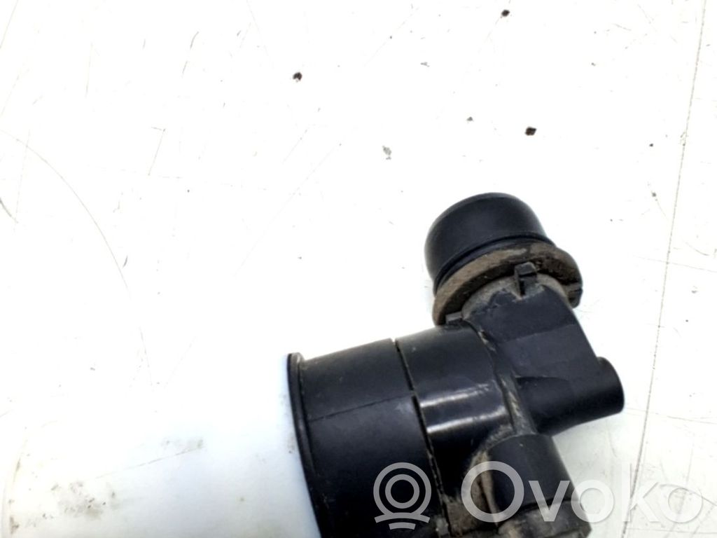 Windscreen/windshield washer pump   7700428390