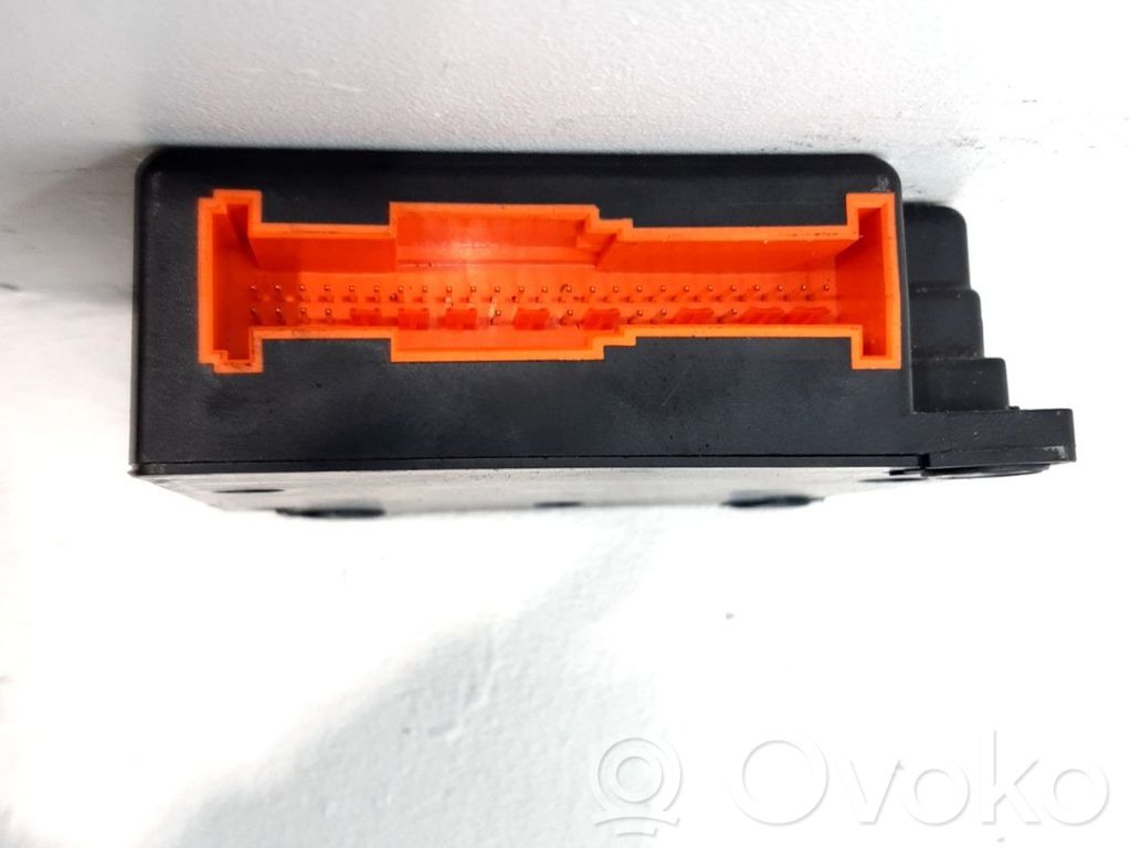 Module de contrôle airbag   9658316680