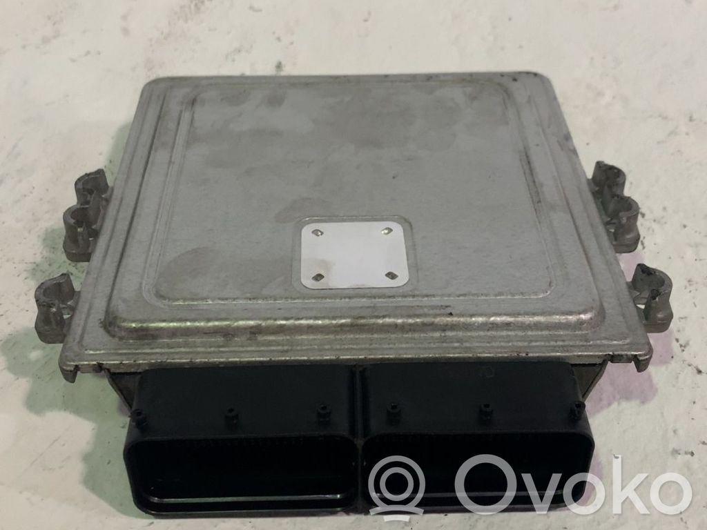 Hyundai Tucson TL Unitate control motor/modul ECU 