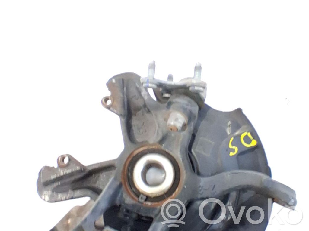 Volkswagen Polo Achsschenkel vorne 