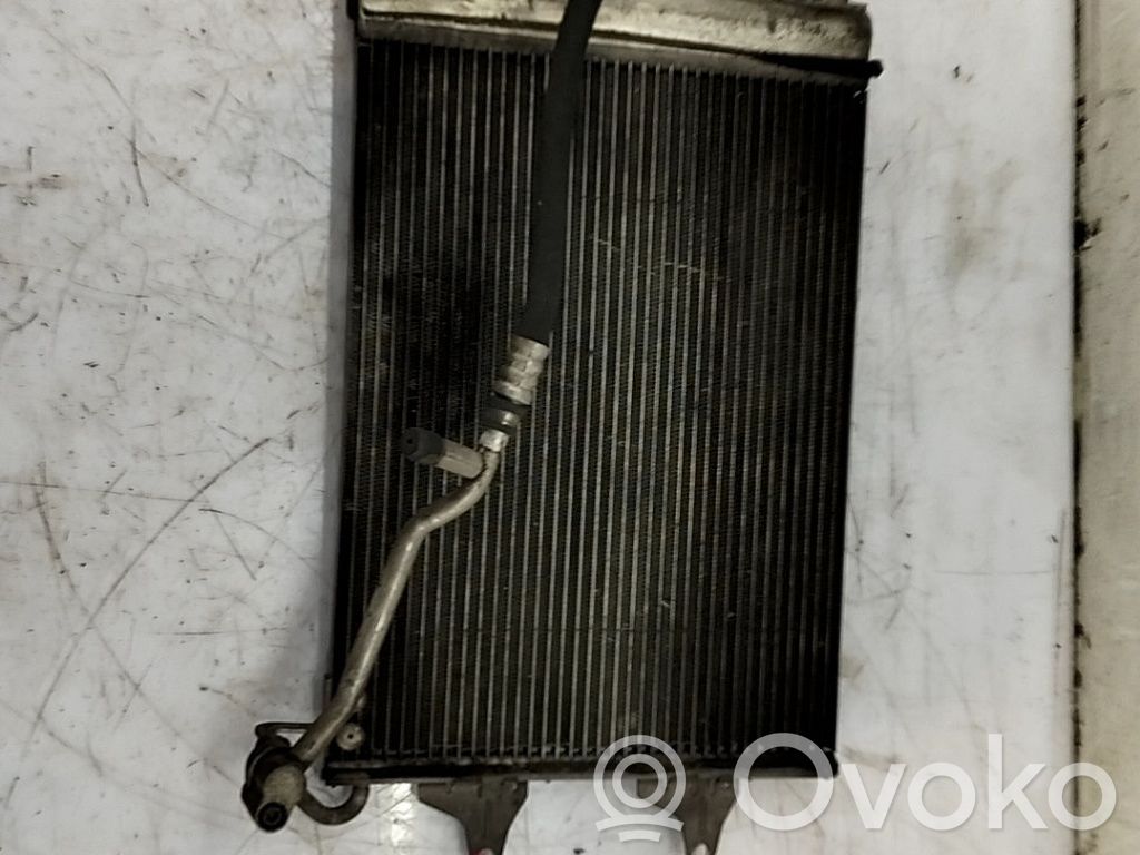 Volkswagen Polo Radiator răcire A/C (condensor) 