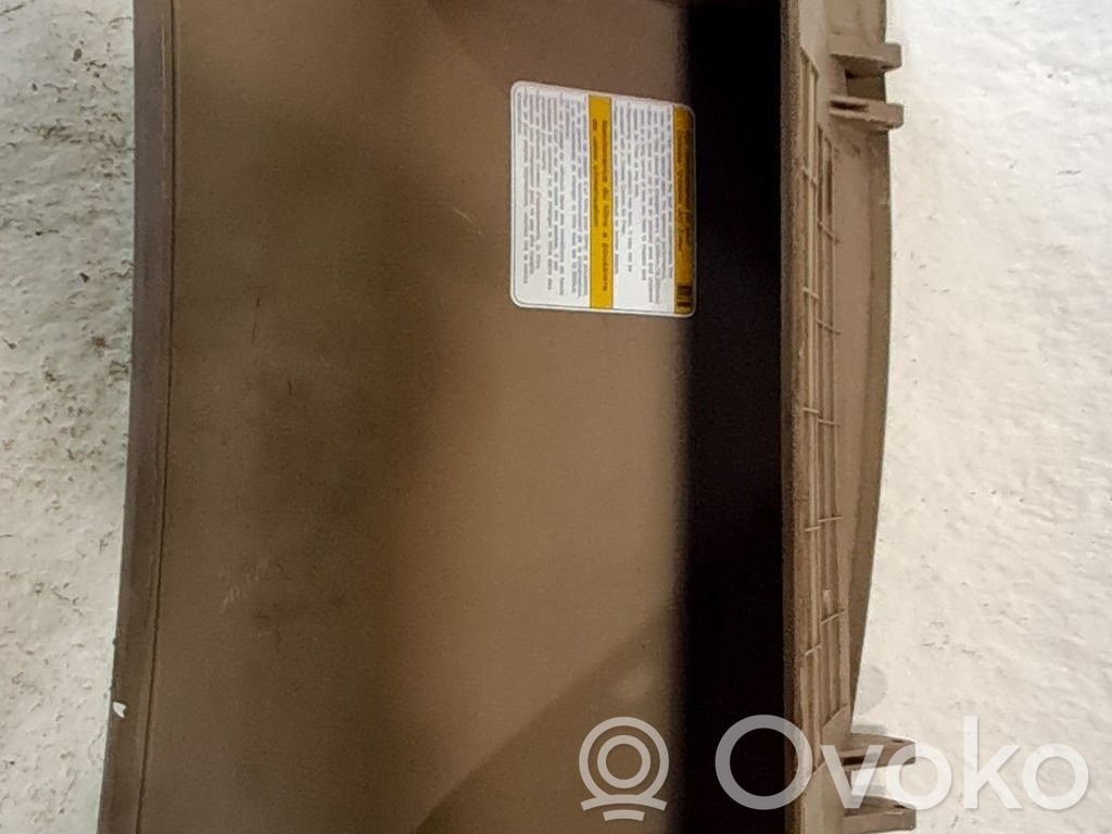 KIA Carnival Handschuhfach 