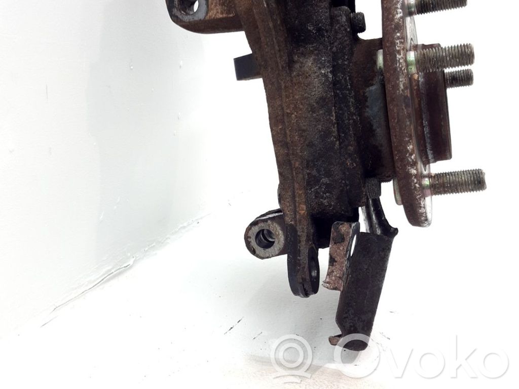 Mangueta de dirección de rueda delantera   MR297067