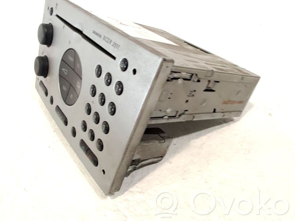 Panel / Radioodtwarzacz CD/DVD/GPS   93175853,93173854