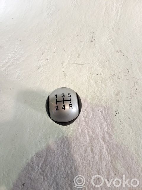 Ford Focus Gear lever shifter trim leather/knob 