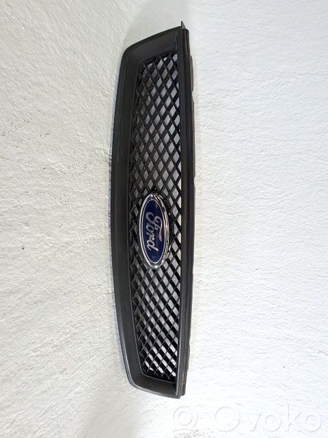 Ford Focus Grilă față 