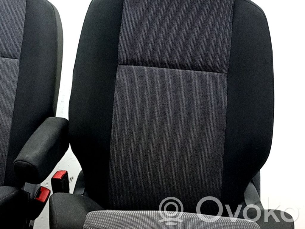 Citroen Berlingo Fotele / Kanapa / Komplet 