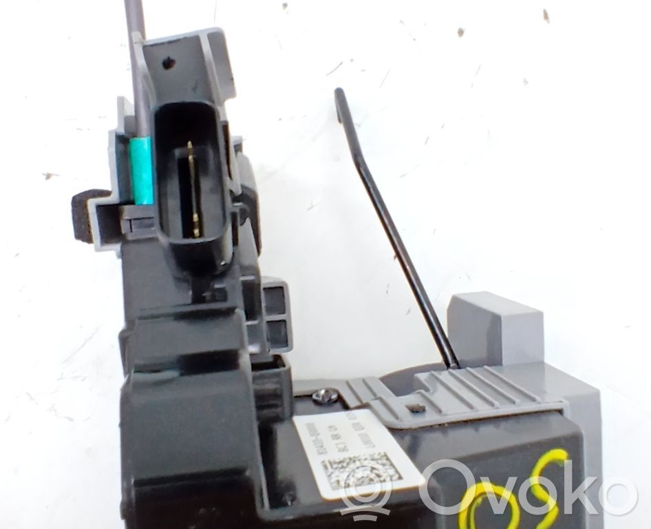 Cerradura de puerta trasera   81410Q0000